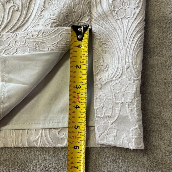 Melanie Lyne Textured Filigree/Brocade Pencil Light Silver/Grey Midi Skirt - Picture 10 of 11